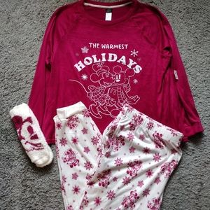 NWT Mickey Mouse Pajama Set